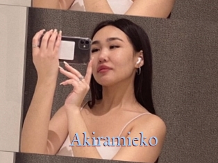 Akiramieko