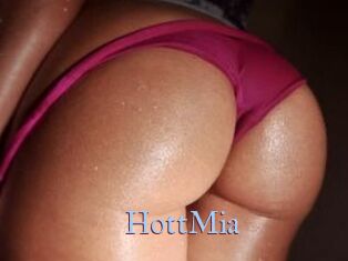Hott_Mia