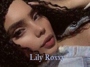 Lily_Roxxy