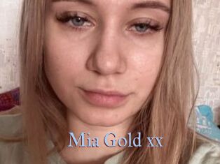 Mia_Gold_xx