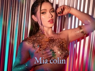 Mia_colin