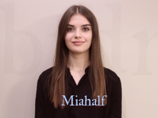 Miahalf