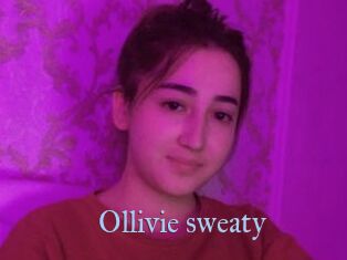 Ollivie_sweaty