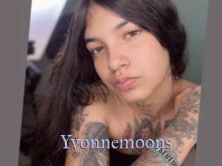 Yvonnemoons